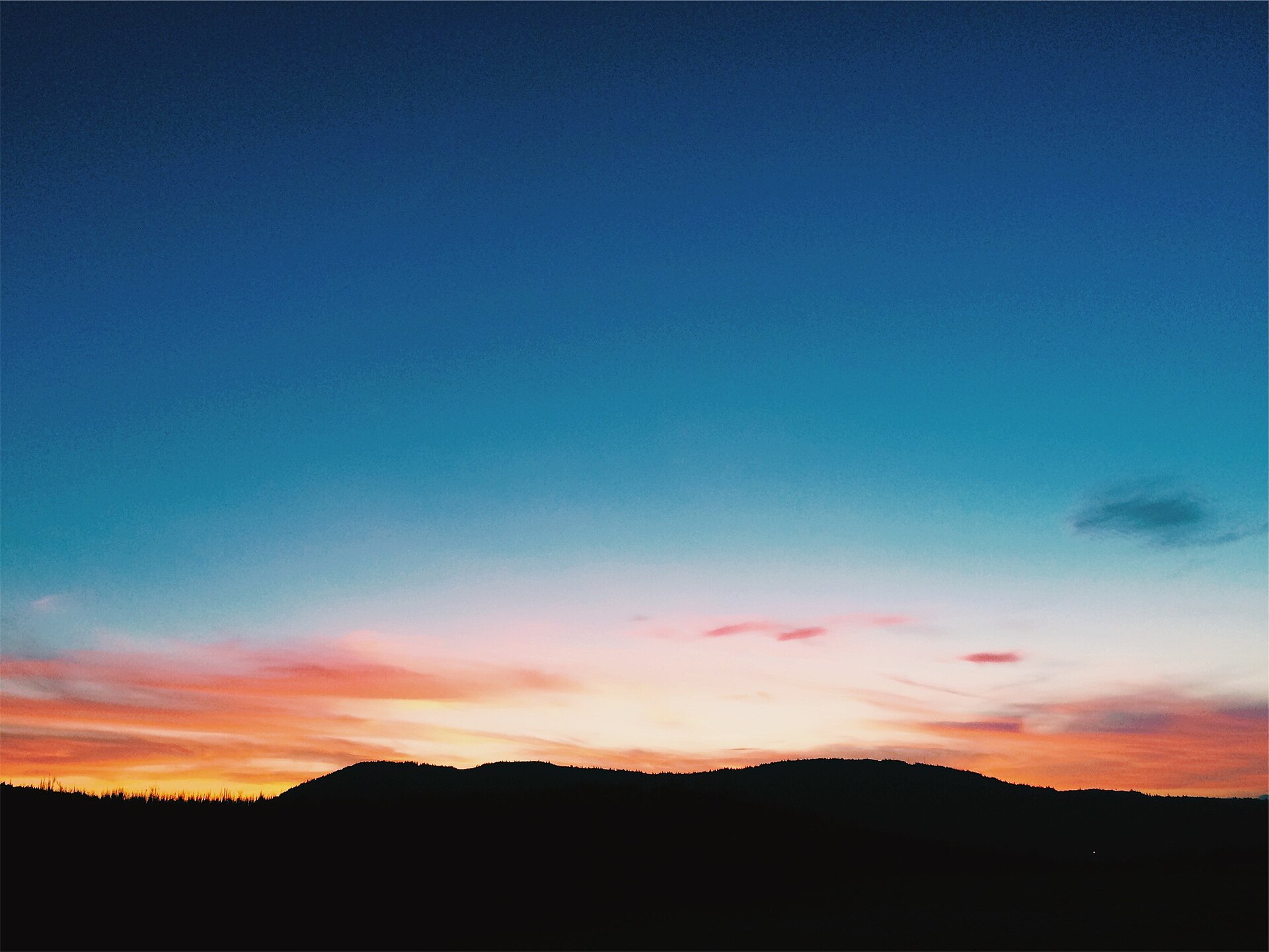 Sunset sky silhouette.jpg