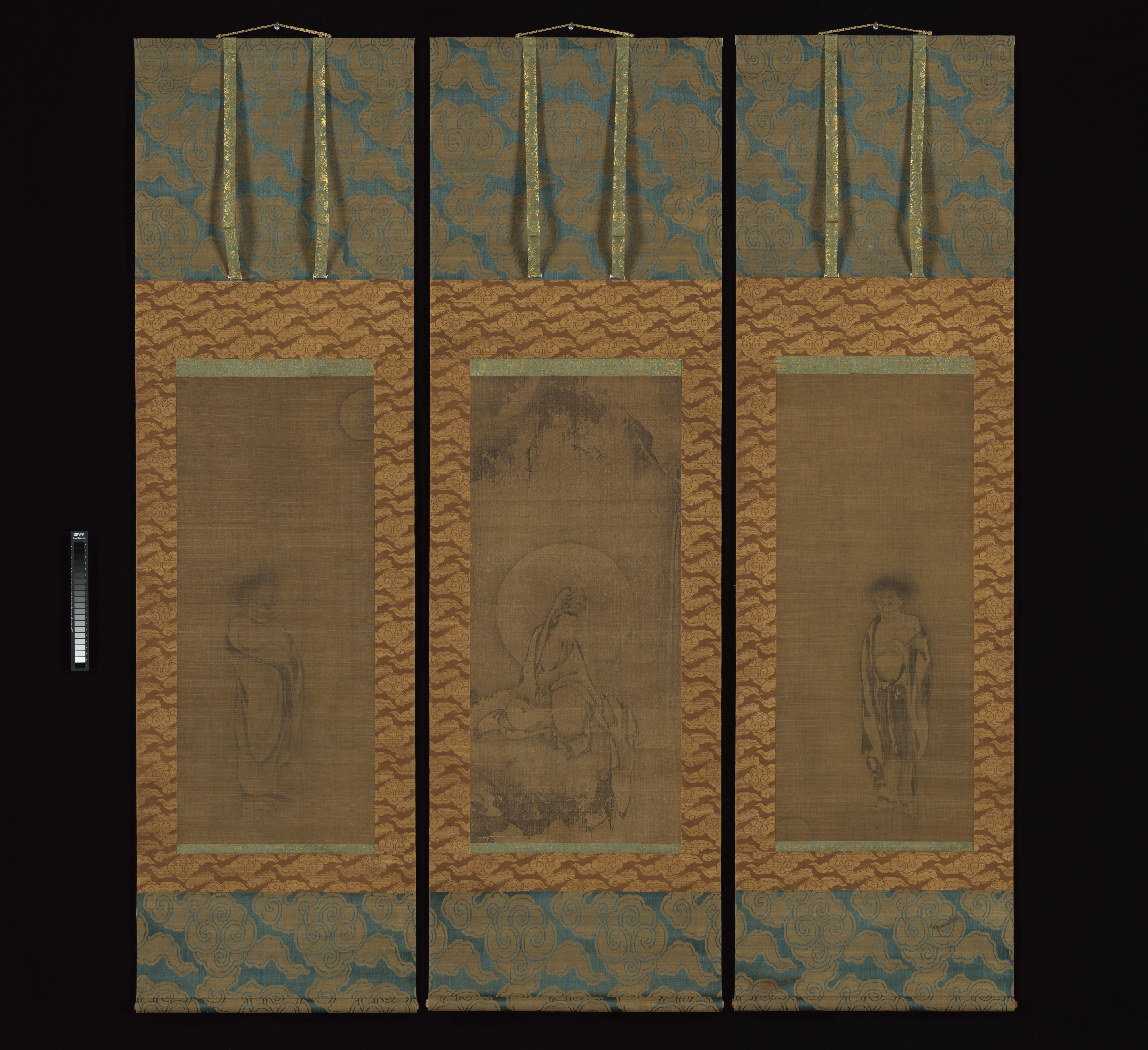 White-Robed Kannon, Kanzan, and Jittoku